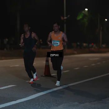 Runner Photo 5912701