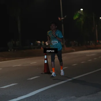 Runner Photo 5912733