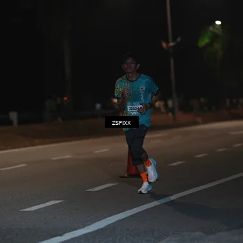 Runner Photo 5912736