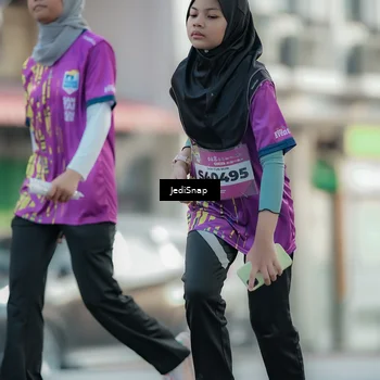 Runner Photo 5912743