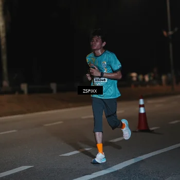 Runner Photo 5912748
