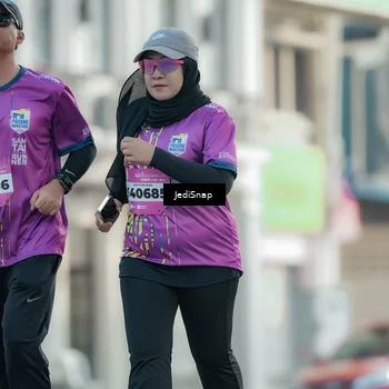 Runner Photo 5912751