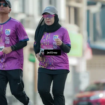 Runner Photo 5912760