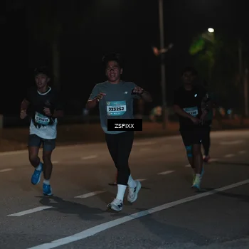 Runner Photo 5912777
