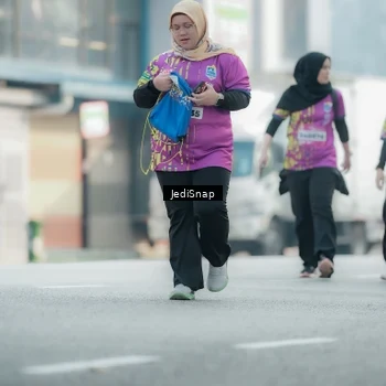 Runner Photo 5912801