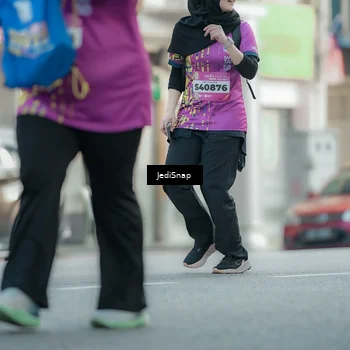 Runner Photo 5912842