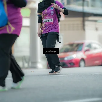 Runner Photo 5912850