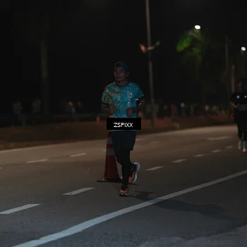Runner Photo 5912857