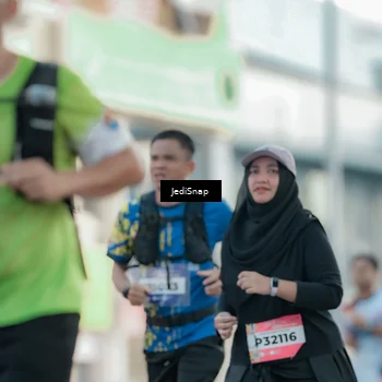 Runner Photo 5912878