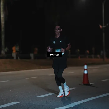 Runner Photo 5912914