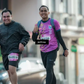 Runner Photo 5912953