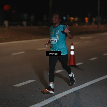 Runner Photo 5912969