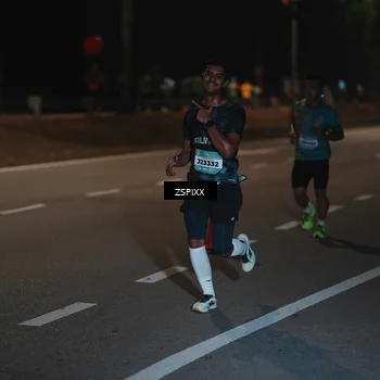 Runner Photo 5912987