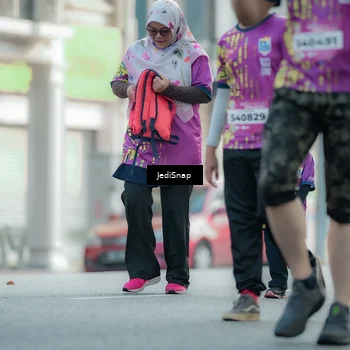 Runner Photo 5912990