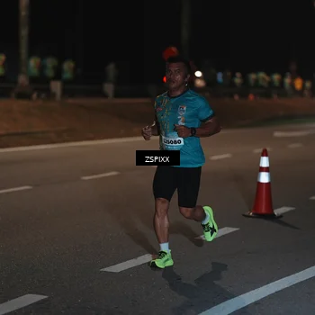 Runner Photo 5913009