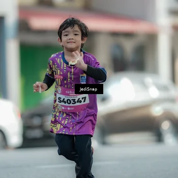 Runner Photo 5913010