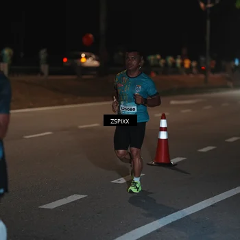 Runner Photo 5913016