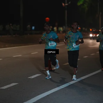 Runner Photo 5913065