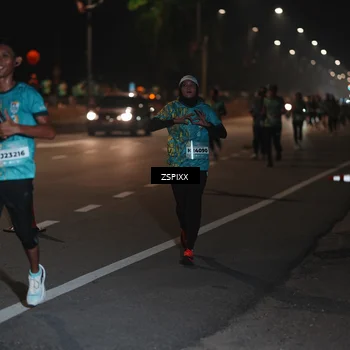 Runner Photo 5913073