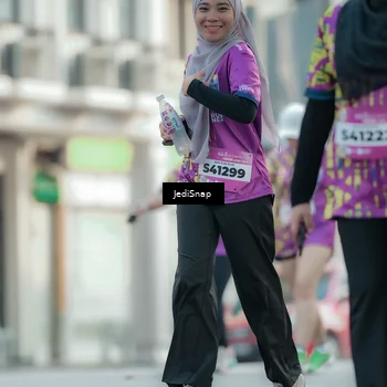 Runner Photo 5913074