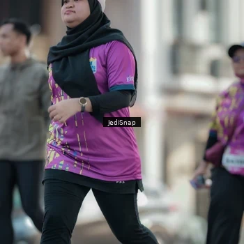 Runner Photo 5913102