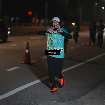 Runner Photo 5913117