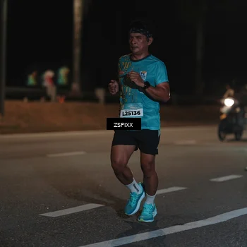 Runner Photo 5913154