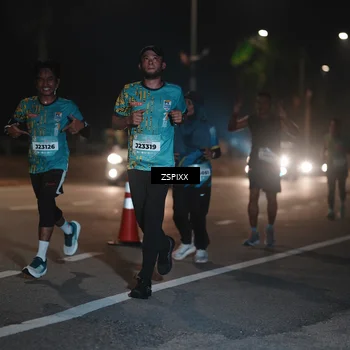 Runner Photo 5913166