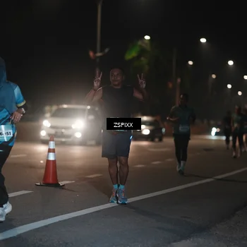 Runner Photo 5913172
