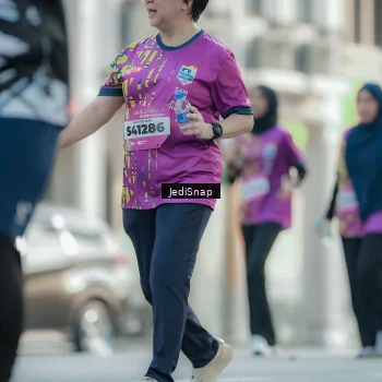 Runner Photo 5913173
