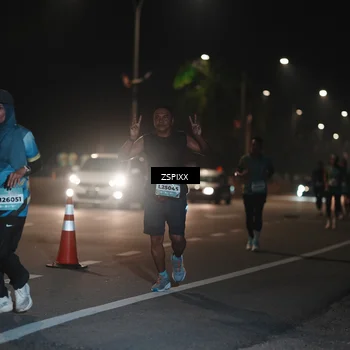 Runner Photo 5913181