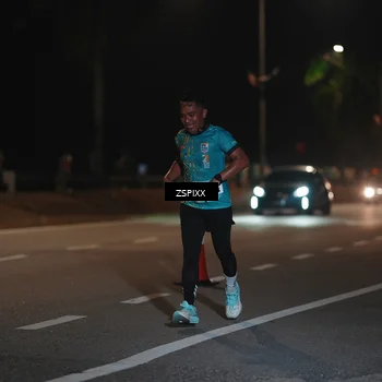 Runner Photo 5913216