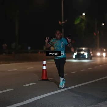 Runner Photo 5913219