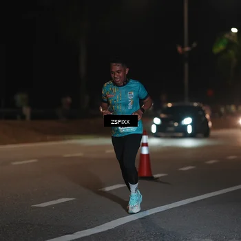 Runner Photo 5913225