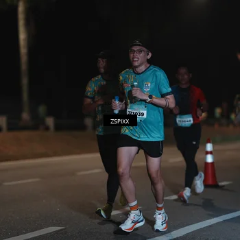 Runner Photo 5913314
