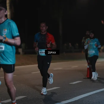 Runner Photo 5913330