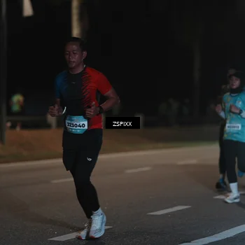 Runner Photo 5913337