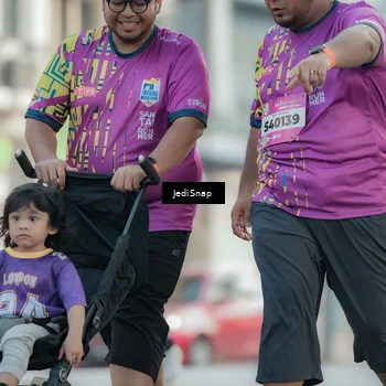 Runner Photo 5913360