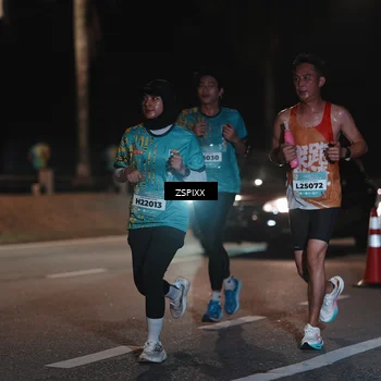 Runner Photo 5913365