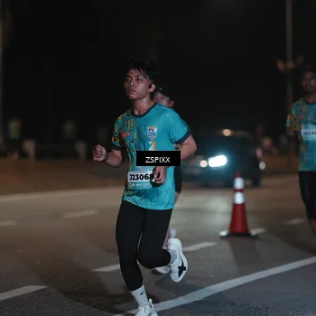 Runner Photo 5913388