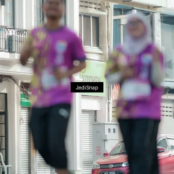 Runner Photo 5913399