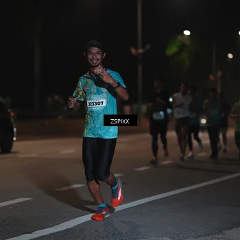 Runner Photo 5913400