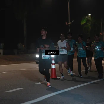 Runner Photo 5913426