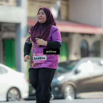 Runner Photo 5913438