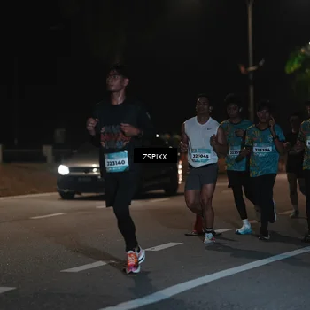 Runner Photo 5913442
