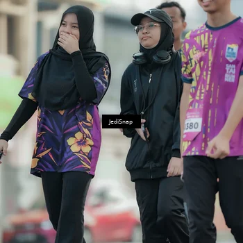 Runner Photo 5913452