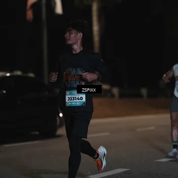 Runner Photo 5913454
