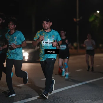 Runner Photo 5913462