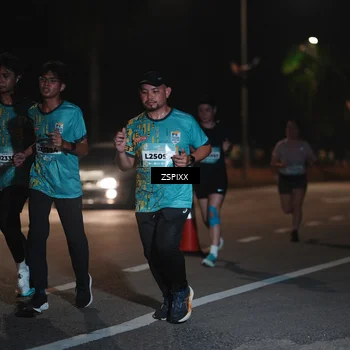 Runner Photo 5913464