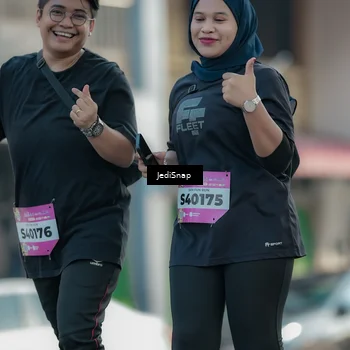 Runner Photo 5913516